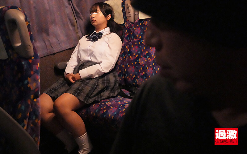 [1nhdtb00916]就寝中の夜行バスで指マン痴●された恐怖に目を開けられず寝たふりしながらイキまくる気弱女子○生＜SYUCHI＞