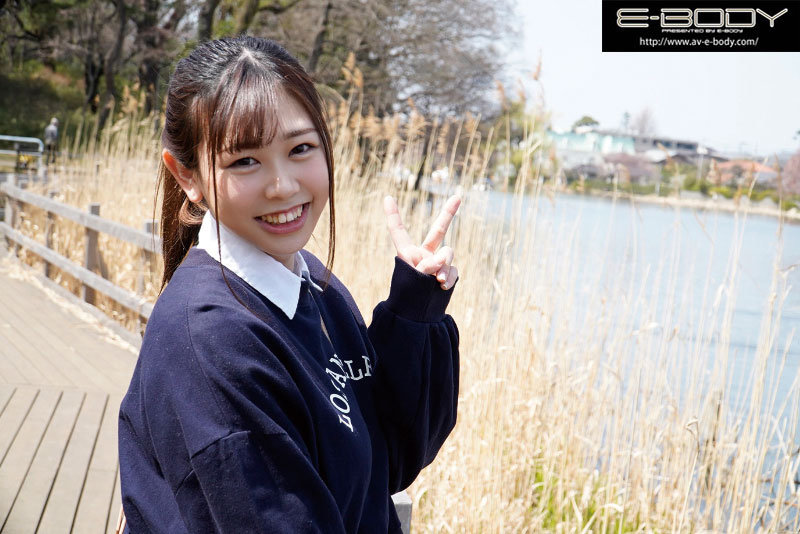 [mkck00330]初めて出来た彼女を脱がしたら…着衣から想像できない物凄い色白美巨乳 大興奮の僕は性欲尽きるまでハメまくった5タイトルコンプリートBEST＜E-BODY＞